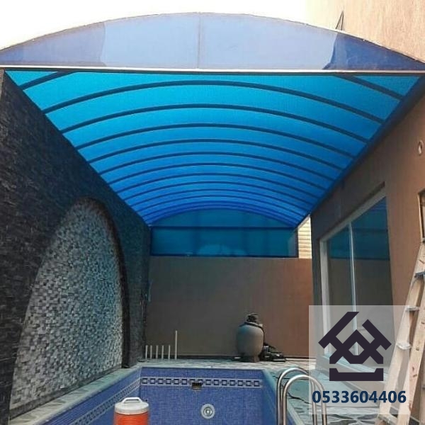 مظلات مسابح